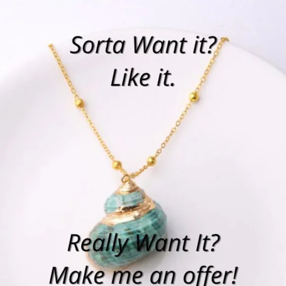 Gold Enhanced Green Conch Shell Necklace - Picture 3 of 3